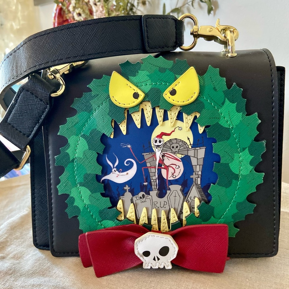 Loungefly Black Leather Nightmare Before Christmas Wreath Handbag - EUC
